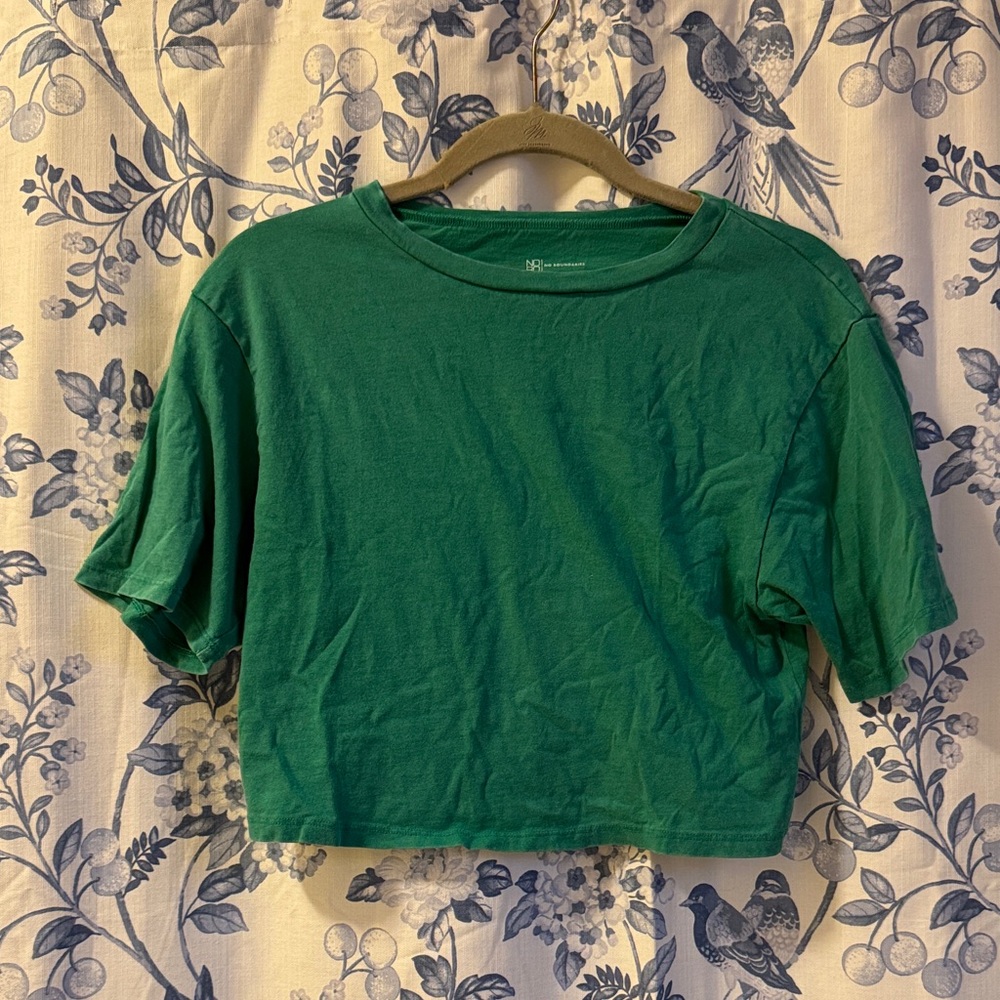 No Boundaries Green Cropped Tee